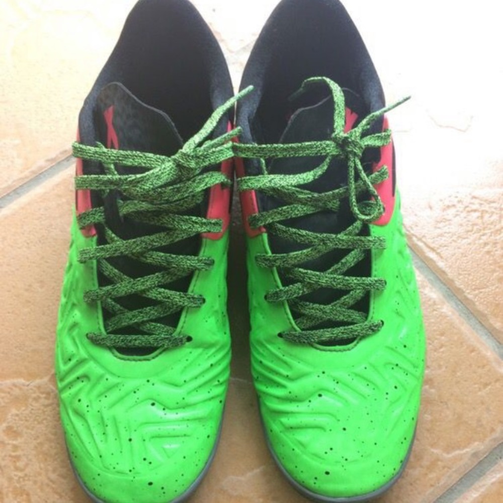 Adidas X 15.2